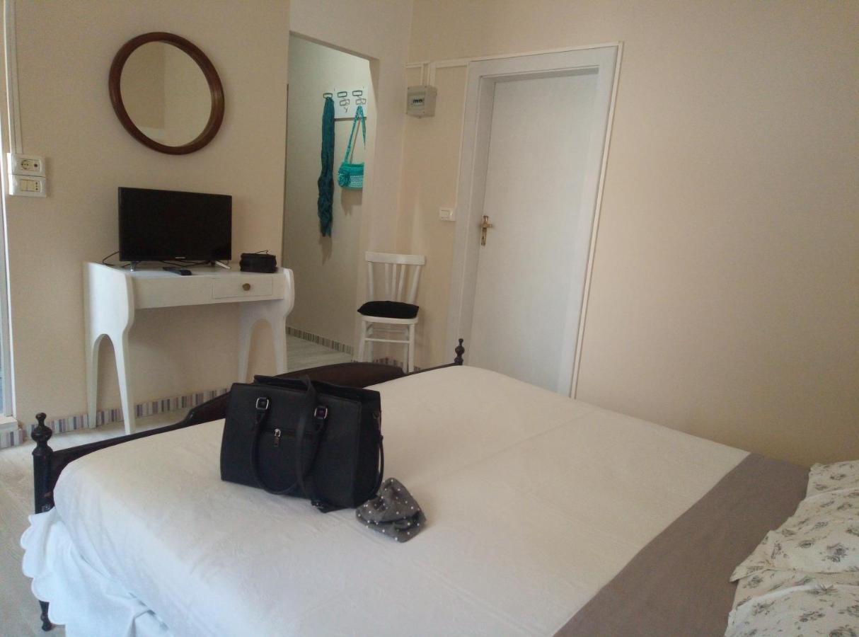 La Villa Bellaria-Igea Marina Dış mekan fotoğraf